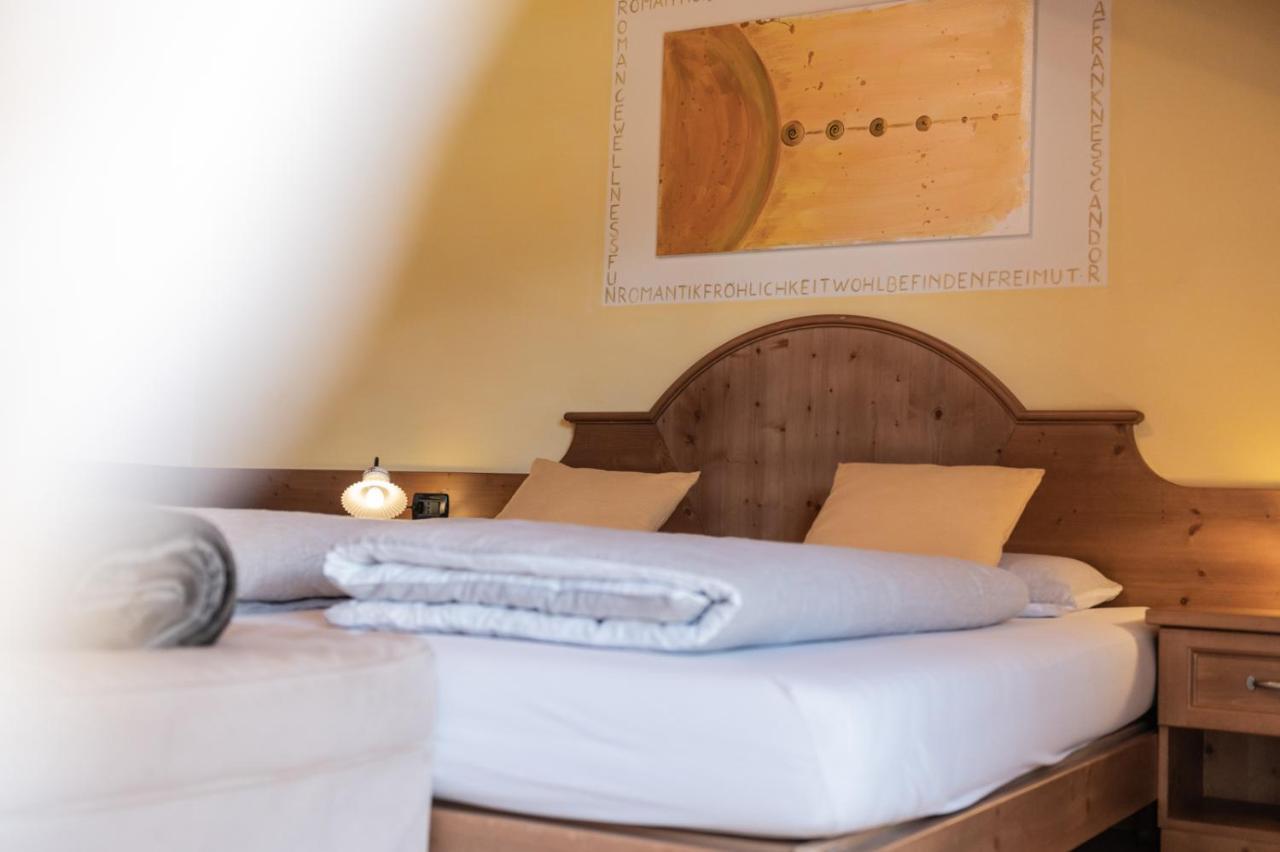 Bed and Breakfast Les Gomines Bb***** St. Vigil Exterior foto