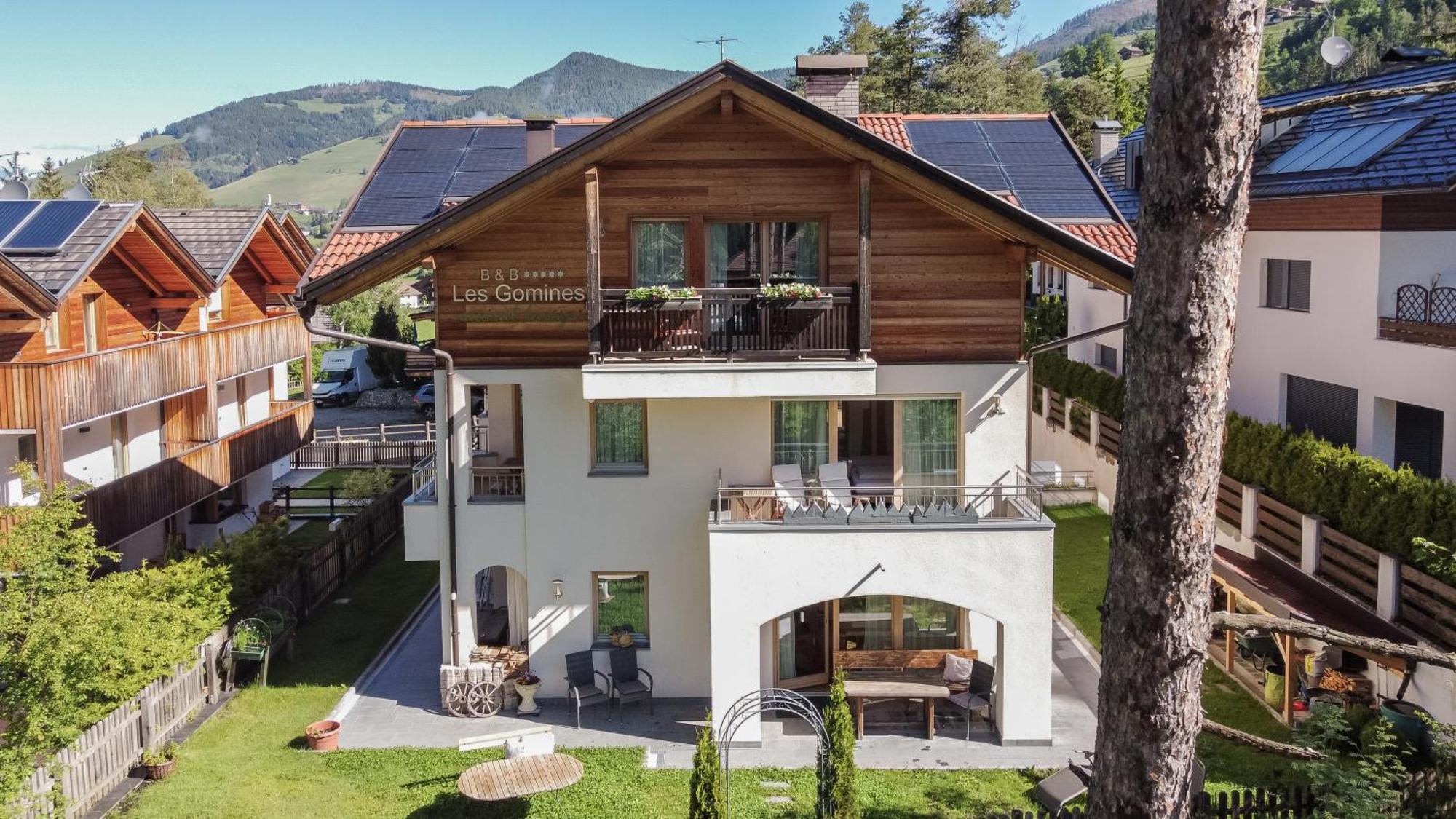Bed and Breakfast Les Gomines Bb***** St. Vigil Exterior foto