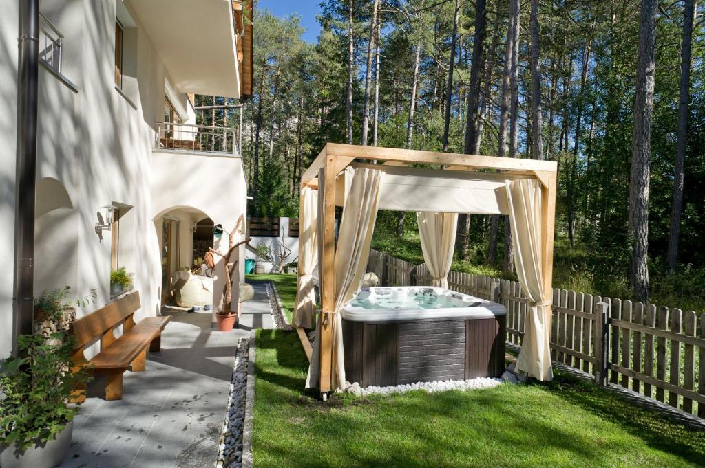 Bed and Breakfast Les Gomines Bb***** St. Vigil Exterior foto